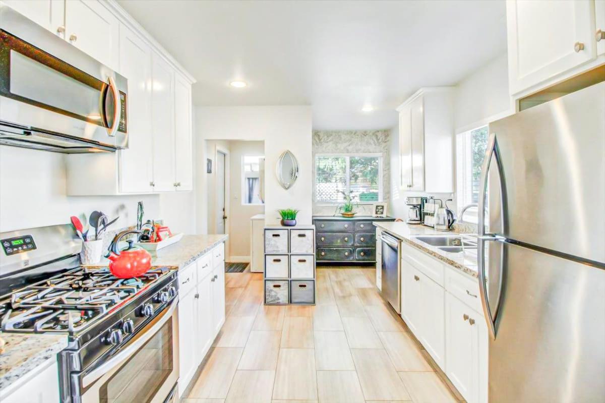 Modern 2-Bedroom Haven In The Heart Of La- Hud-Vp Los Angeles Dış mekan fotoğraf